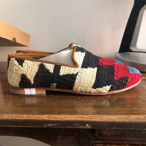 Handmade! Res Ipsa Kilim Loafers - Picture 5 of 6